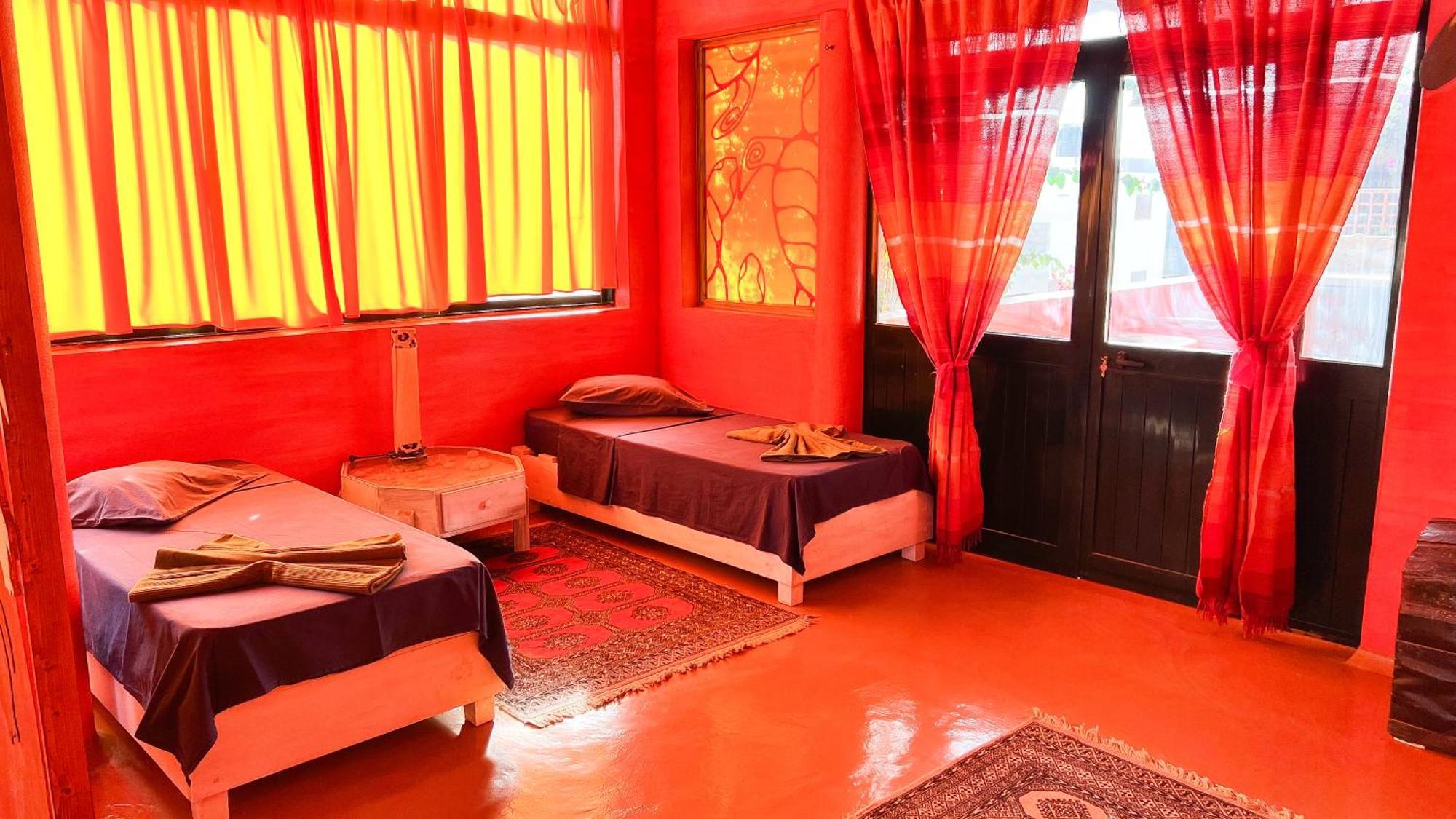 Surfactivity Guest House Santa Maria Exterior foto